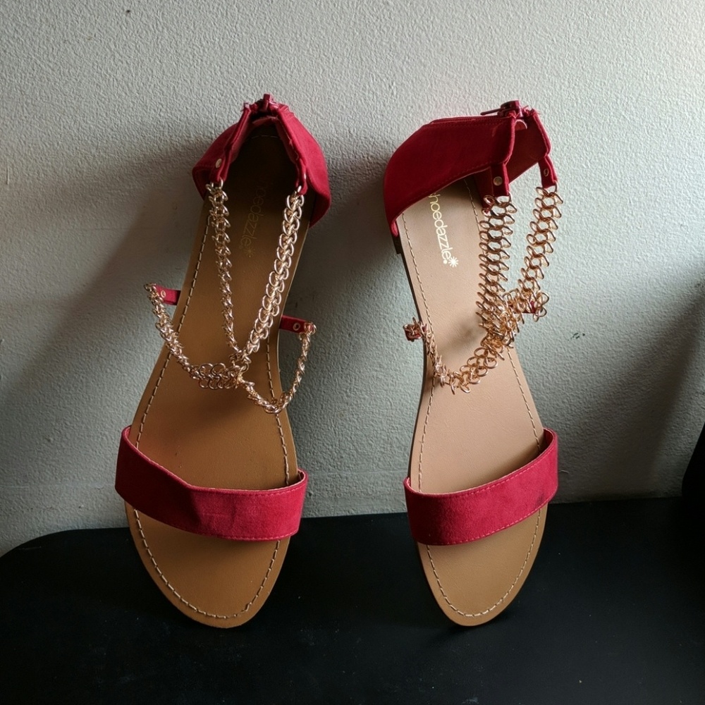 Shoedazzle Fadra sandals